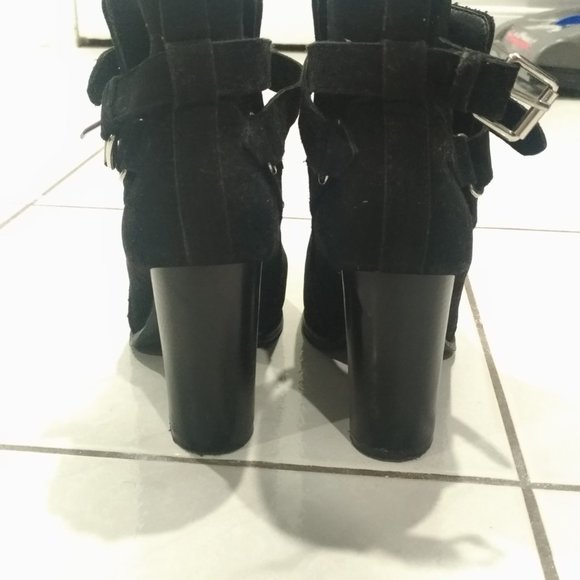 Dream Chaser Buckle Ankle Bootie - Picture 4 of 6